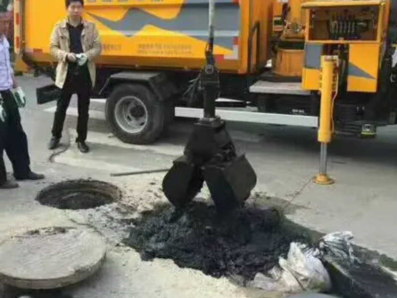徐汇华泾打捞戒指掉下水道、项链打捞、打捞吊坠、手镯