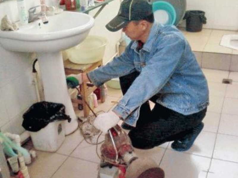 徐汇湖南路附近疏通下水道通马桶 高压清洗价格多少？