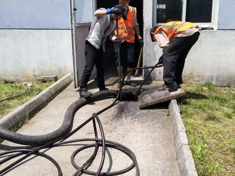 徐汇湖南路附近疏通下水道通马桶 高压清洗价格多少？