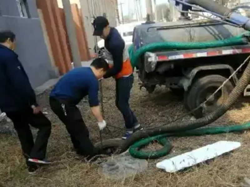 上海徐汇区万体馆清理隔油池